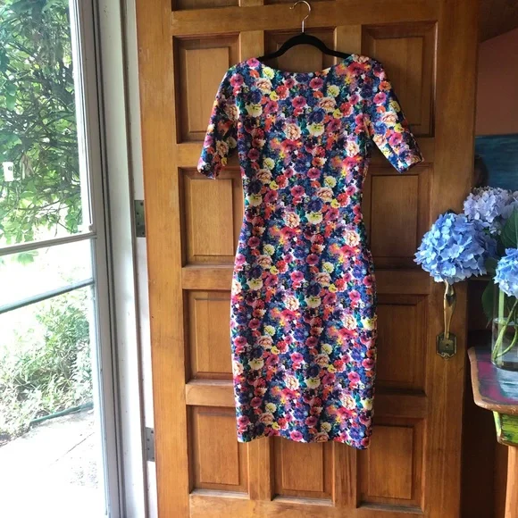 Zara Floral Dress Sz medium - Picture 4 of 10